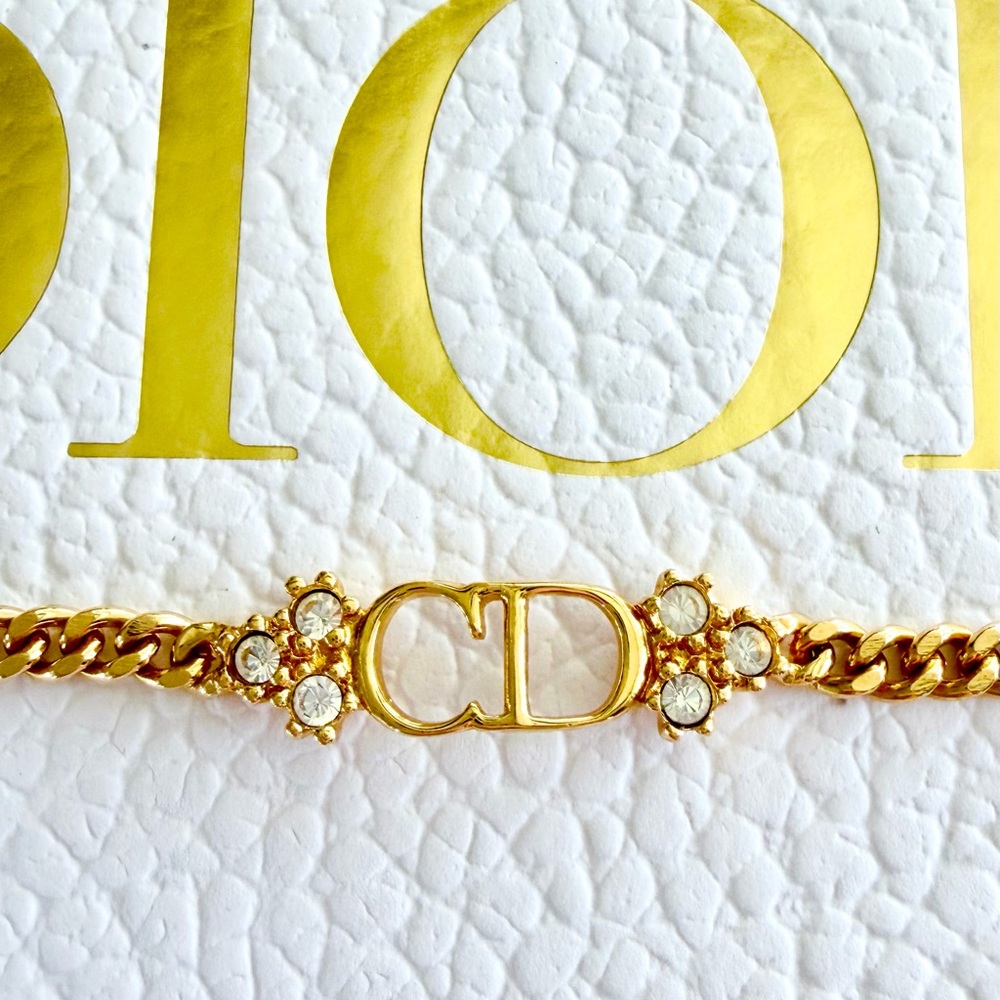 Dior Gold Chain Bracelet with Crystal Details - Picture 3 of 4